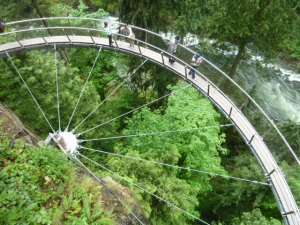 CliffWalk CliffWalk, Capilano River