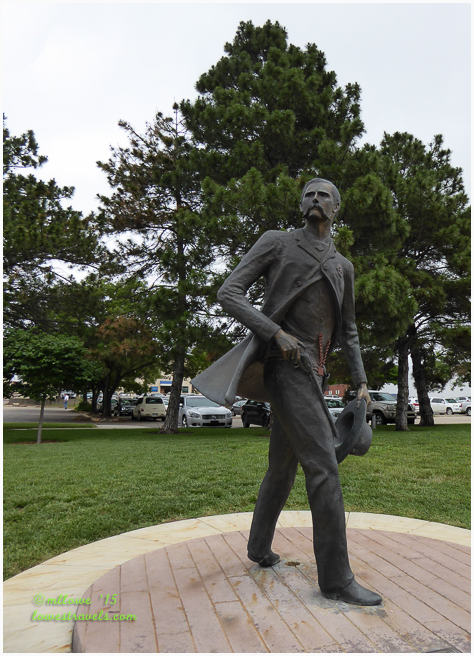 Wyatt Earp Sculpture