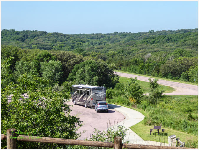 Mulberry Bend Outlook