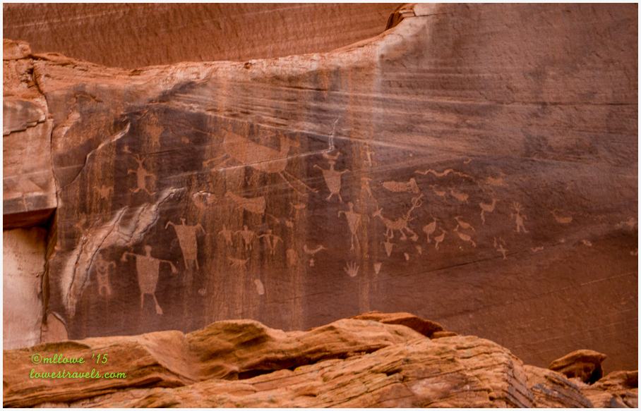Petroglyphs on Canyon de Chelly